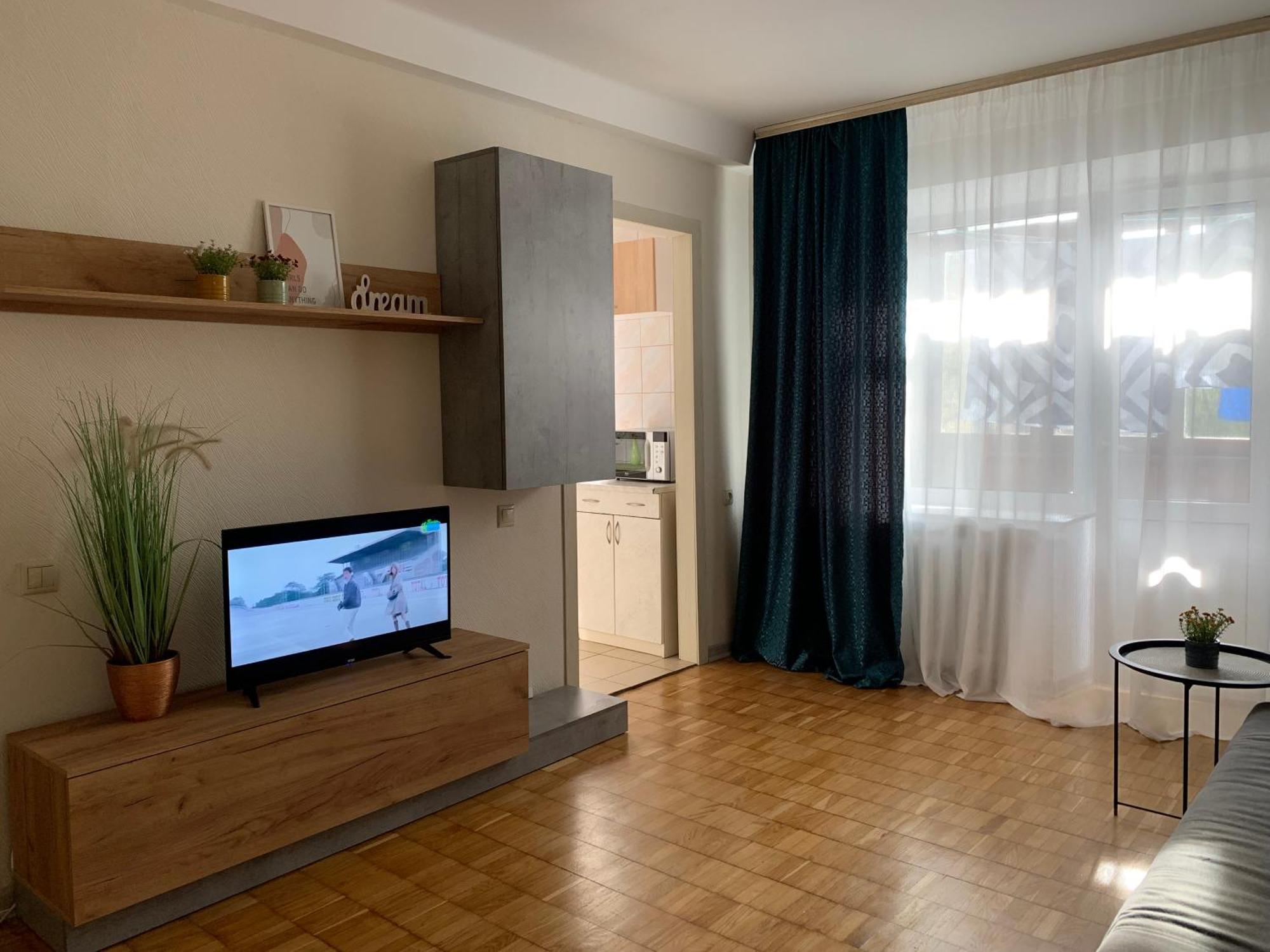 Уютные Апартаменты Недалеко От Вокзала Kiew Exterior foto